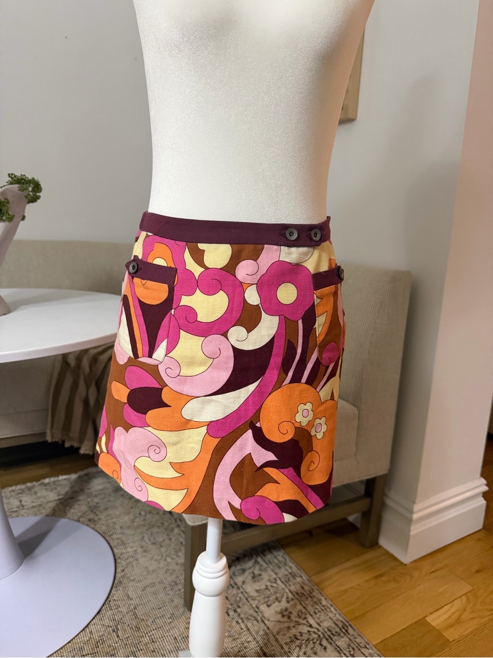Dolce & Gabbana Mini Skirt in Pink, Orange & Brown